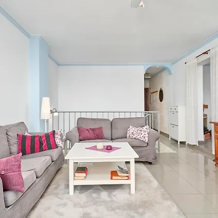 Casa Rosa Burriana نيرخا