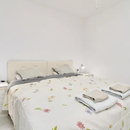 Casa Rosa Burriana * Nerja